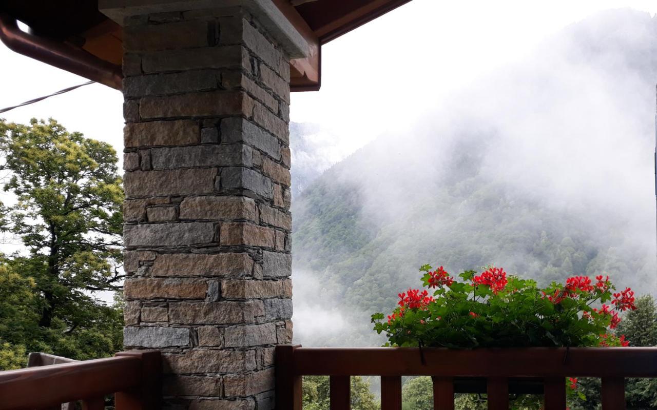 Casa All'Alpe Gaggetto B & B Anzino Exterior foto