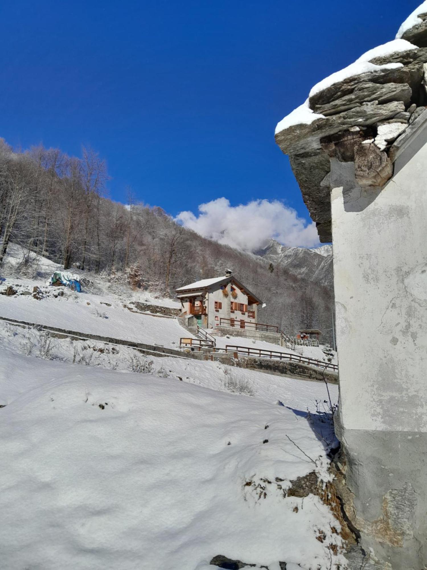 Casa All'Alpe Gaggetto B & B Anzino Exterior foto